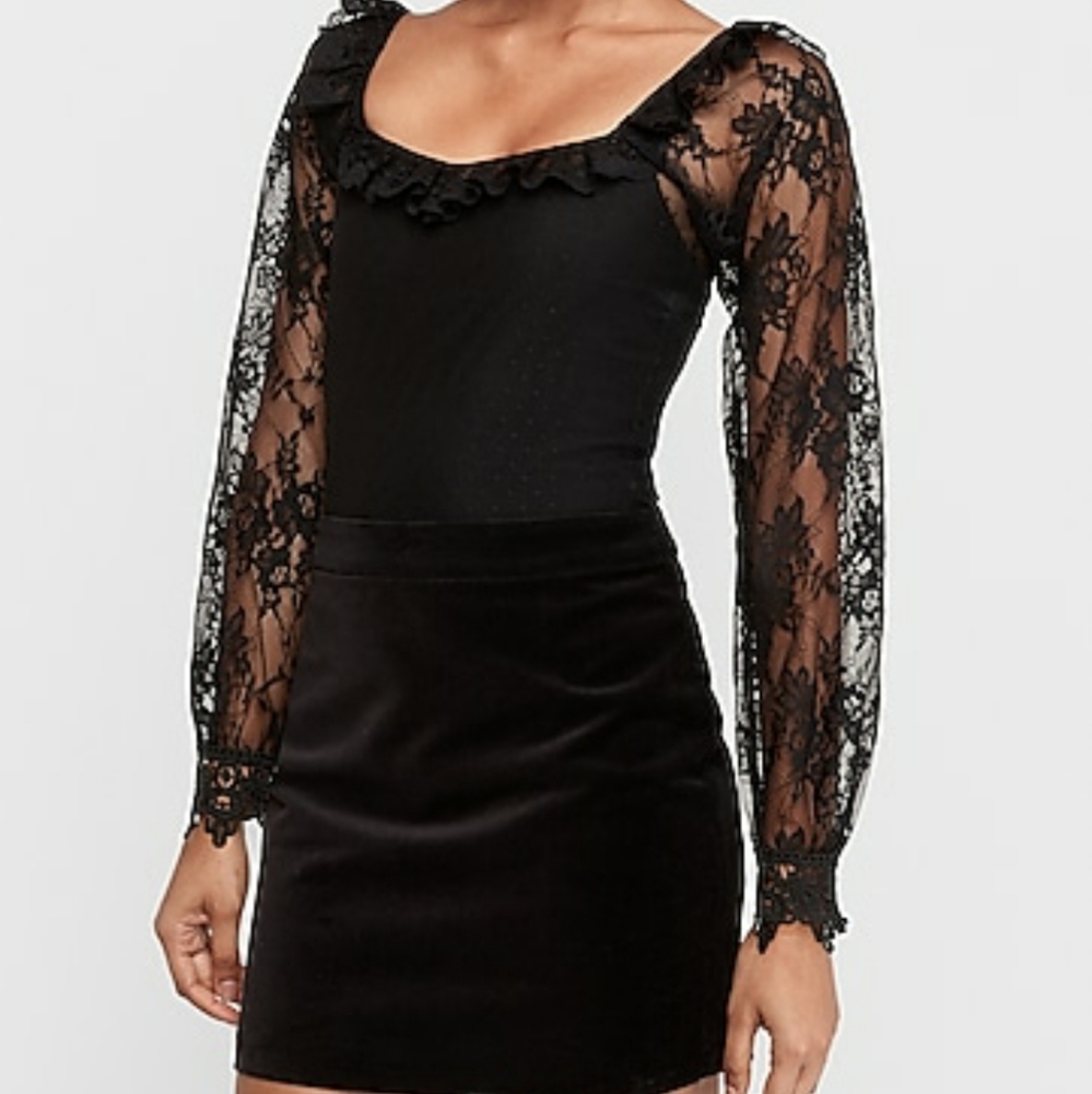 NWT Black Lace bodysuit, Express - small